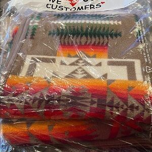 Vintage Pendleton Chief Joseph Beaver State Wool Blanket 64” x 76”